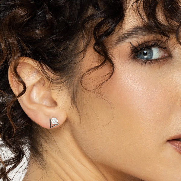 SREBRNE NAUŠNICE TIFFANY TRIANGLE