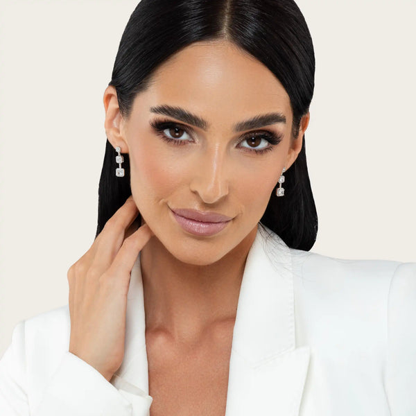 SREBRNE NAUŠNICE ELEGANT AMELIA