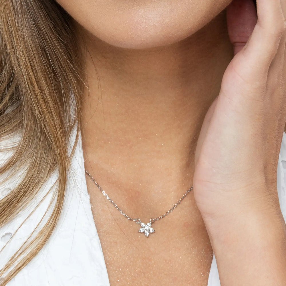 SREBRNA OGRLICA FLORAL FANTASY