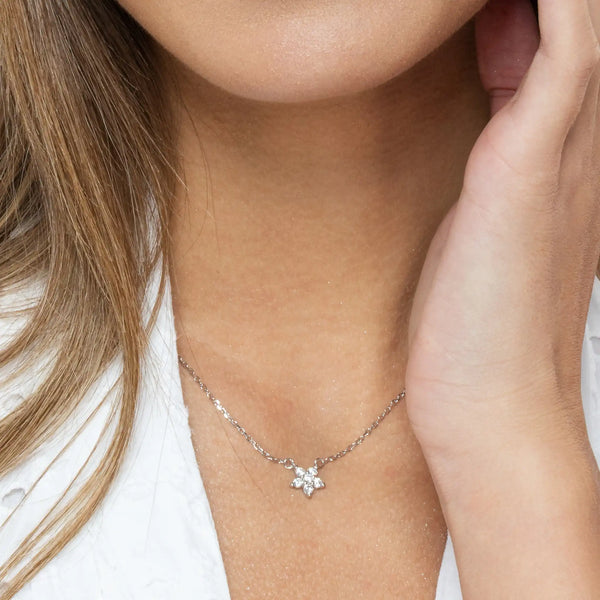 SREBRNA OGRLICA FLORAL FANTASY