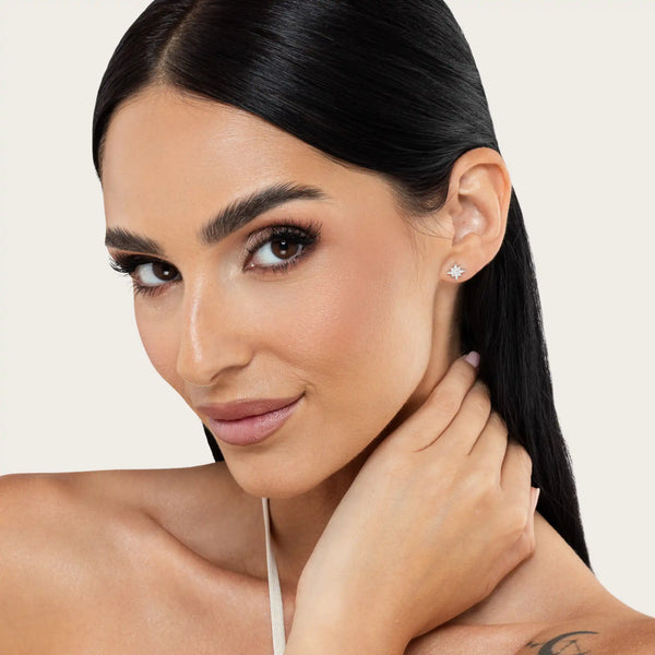 SREBRNE NAUŠNICE LORA STAR