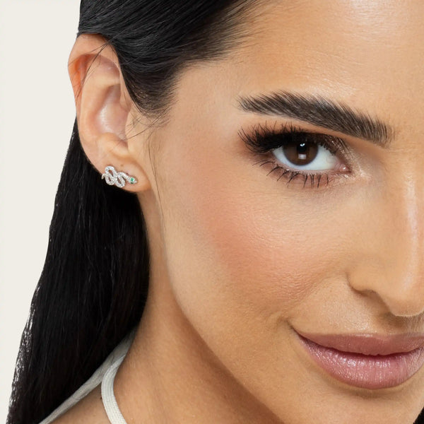 SREBRNE NAUŠNICE SNAKE ELEGANCE