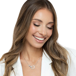 SREBRNA OGRLICA INFINITY LOVE